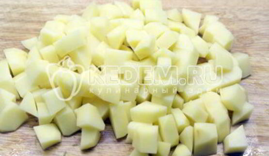 вкусный борщ с черемшой