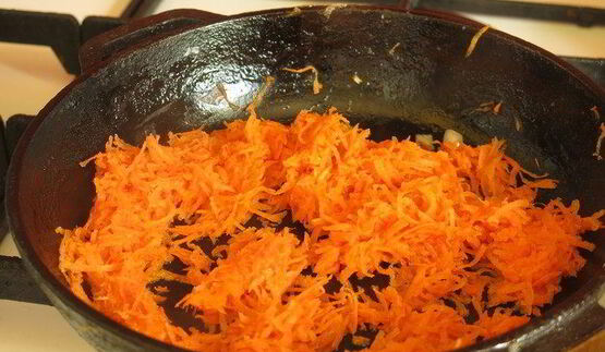 зеленый борщ с судаком