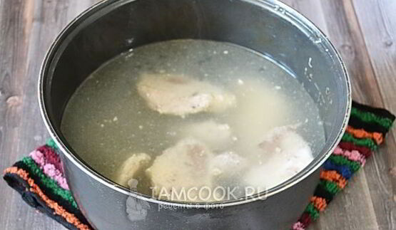 зеленый борщ в мультиварке