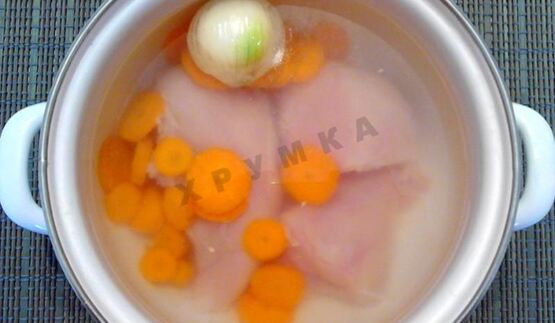 бульон из куриных грудок