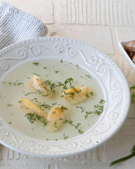 Рецепт бульона из цесарки с яичными клецками