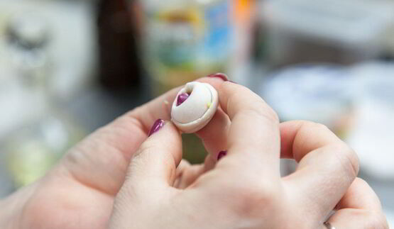 наваристый бульон с мини-пельменями