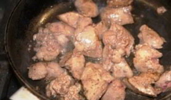 простой суп на мясном бульоне