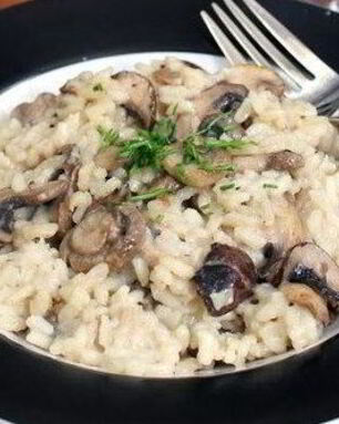 Ризотто на курином бульоне с грибами