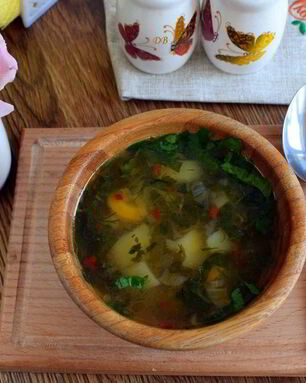 Суп из щавеля на курином бульоне