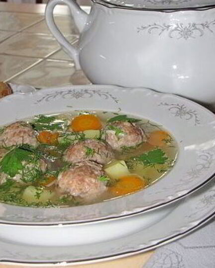 Рецепт супа с фрикадельками на курином бульоне