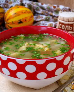Суп с тыквенными клецками на мясном бульоне