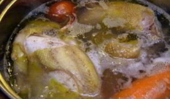 вкусный куриный бульон