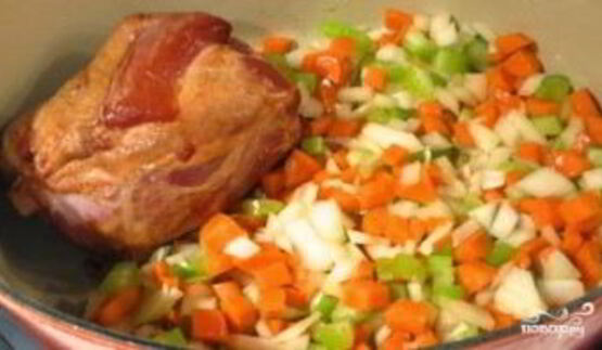 гороховый суп из свиной рульки