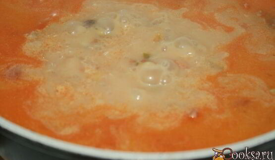 гороховый суп на баранине с кабачком и сарделькой