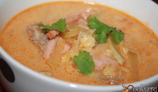 гороховый суп на баранине с кабачком и сарделькой