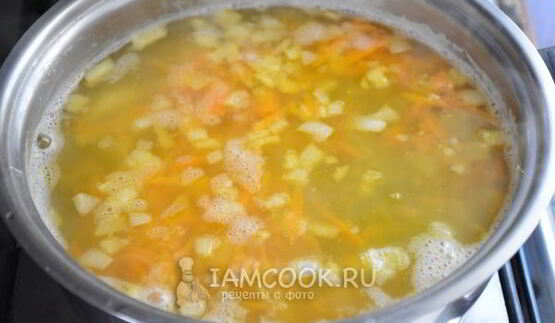 гороховый суп с фрикадельками