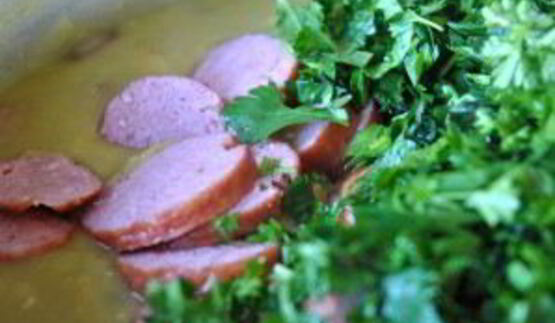 гороховый суп с колбасками