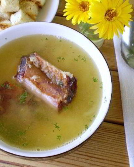 Рецепт горохового супа с копченостями в мультиварке