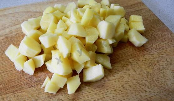 гороховый суп с копчеными ребрышками в мультиварке