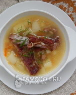 Гороховый суп с копчеными свиными ребрами