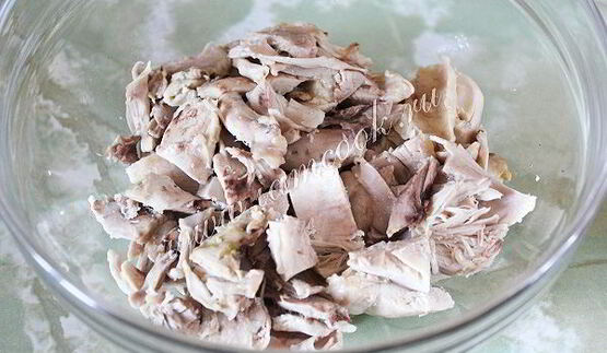 гороховый суп с куриными бедрами