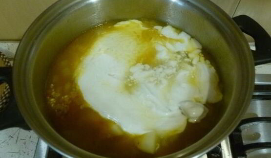 гороховый суп с курицей и кокосовым молоком