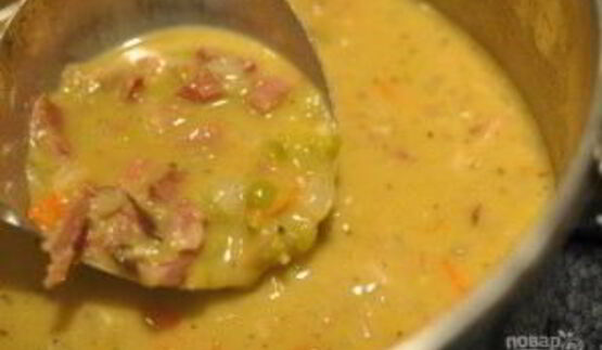 простой гороховый суп с копченостями