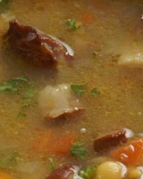 Суп гороховый с копченостями