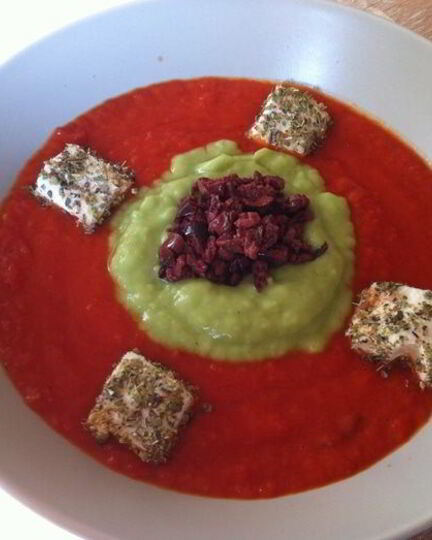 Рецепт греческого холодного супа-пюре с маслинами