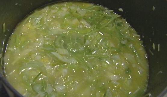 холодный суп-пюре из петрушки