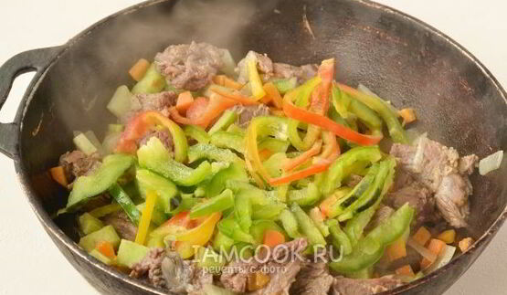 лагман с говядиной