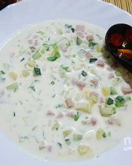 Рецепт окрошки классической с колбасой на майонезе