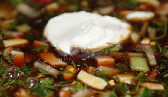 окрошка на квасе с докторской колбасой