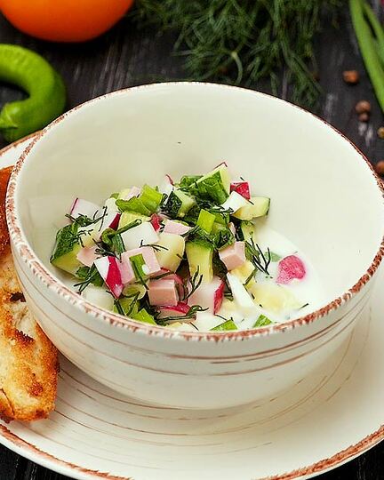 Рецепт окрошки на сметане