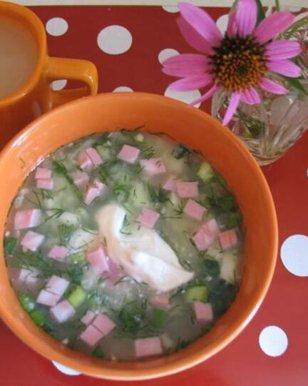 Рецепт окрошки на сыворотке с хреном