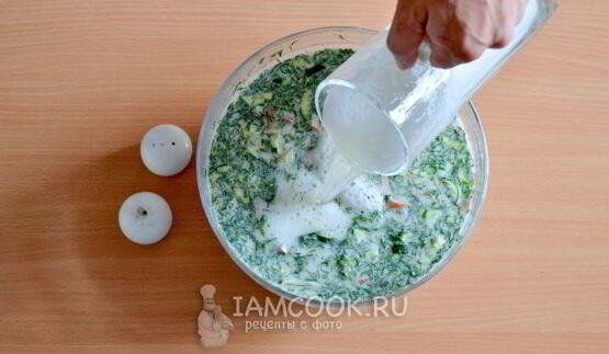 окрошка с колбасой на квасе