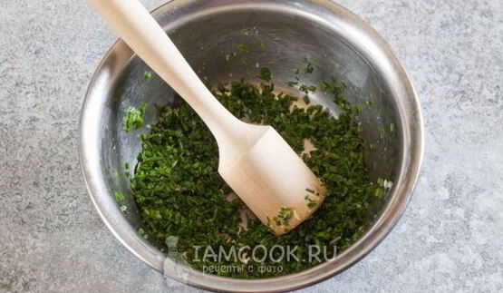 окрошка с копченой курицей