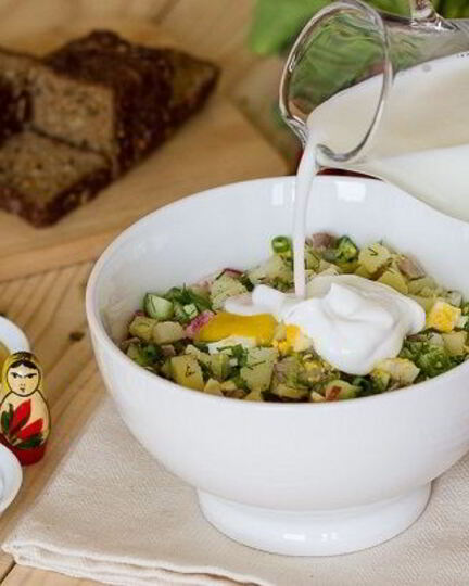 Рецепт окрошки с мясом на кефире