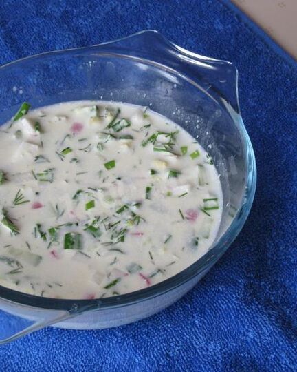 Рецепт вкусной окрошки на сметане и воде