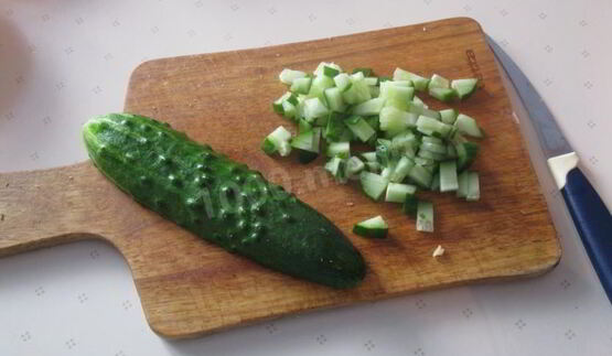 вкусная окрошка на сметане и воде