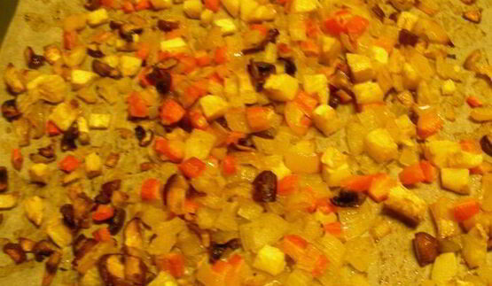 куриный суп с запеченными овощами и розмарином