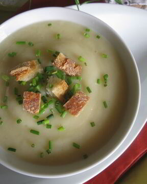 Овощной крем-суп с сухариками