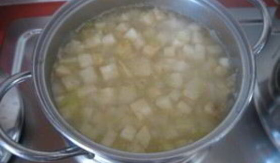 овощной крем-суп с сухариками