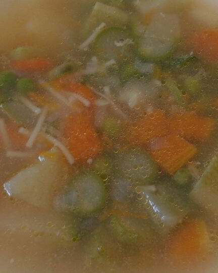 Рецепт овощного весеннего супа с сыром