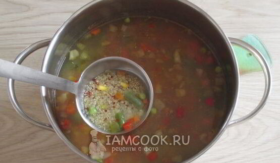 суп овощной с киноа