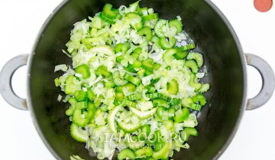 постный суп с нутом и овощами