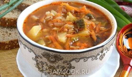 вегетарианский рассольник с сушеными грибами