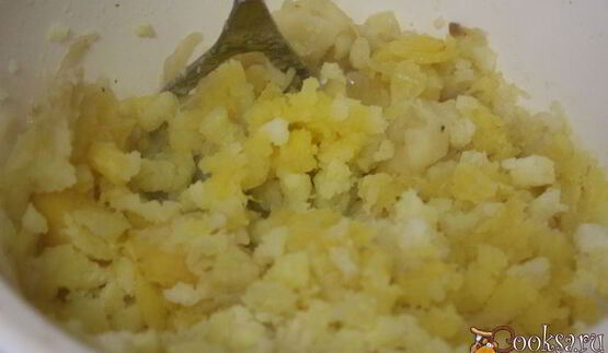 щи из квашенной капусты с грибами и перловкой