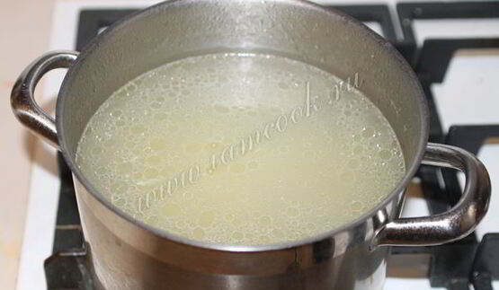 щи из квашеной капусты с индейкой