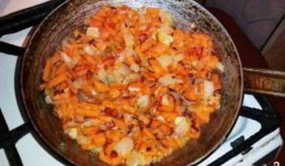 щи из квашеной капусты с тушенкой