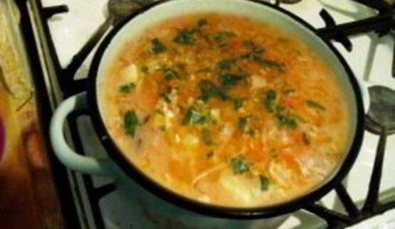 щи из квашеной капусты с тушенкой