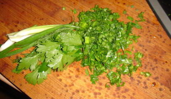 щи кислые на курином бульоне