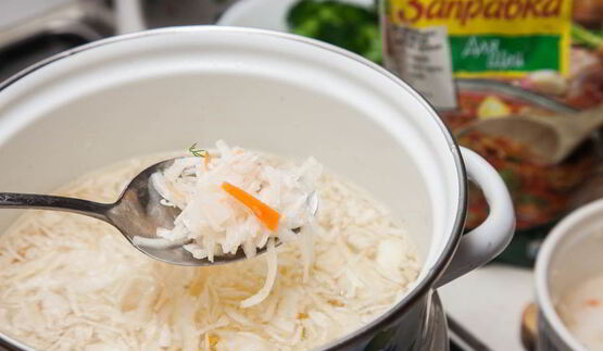 щи с квашеной капустой