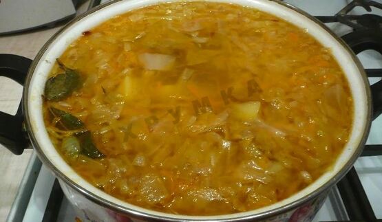 щи с тушенкой